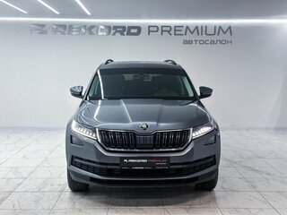 2020 Skoda Kodiaq I, серый, 3000000 рублей, вид 4