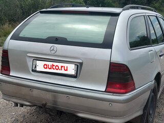 1998 Mercedes-Benz C-Класс 250 I (W202) Рестайлинг, белый, 260000 рублей, вид 3