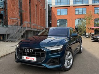 2021 Audi Q8 55 TFSI I (4M), синий, 7950000 рублей, вид 1