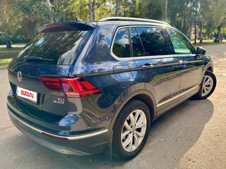 2017 Volkswagen Tiguan II, синий, 2550000 рублей, вид 5