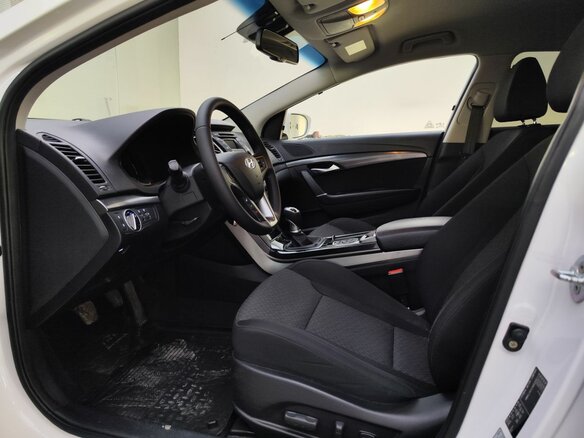 2016 Hyundai i40 I Рестайлинг, белый - вид 15