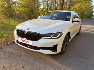 2021 BMW 5 серии 530i xDrive VII (G30/G31/G38) Рестайлинг, белый, 5200000 рублей, вид 1