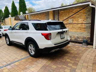 2021 Ford Explorer VI, белый, 3500000 рублей, вид 5
