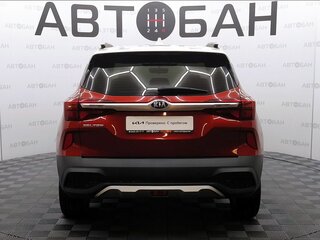 2020 Kia Seltos I, красный, 2078000 рублей, вид 5