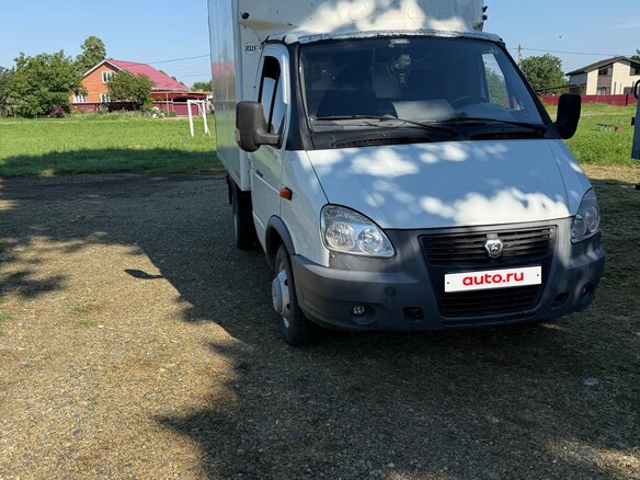 2004 ГАЗ ГАЗель (3302), белый, 680000 рублей - вид 2