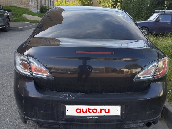 2008 Mazda 6 II (GH), пурпурный, 670000 рублей - вид 3