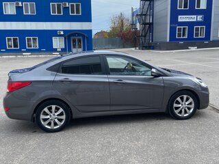 2012 Hyundai Solaris I, серый, 850000 рублей, вид 3
