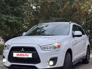 2014 Mitsubishi ASX I Рестайлинг, белый, 1000000 рублей, вид 1