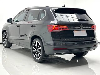 2022 Volkswagen Tharu I, чёрный, 2270000 рублей, вид 4