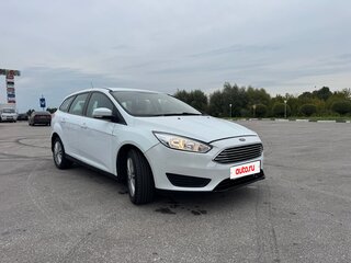 2018 Ford Focus III Рестайлинг, белый, 850000 рублей, вид 3