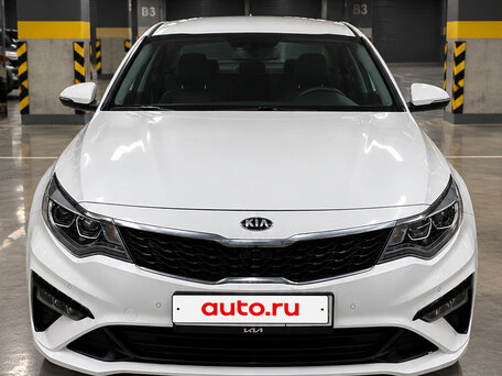 2019 Kia Optima IV Рестайлинг, белый, 1949000 рублей, вид 2