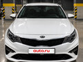 2019 Kia Optima IV Рестайлинг, белый, 1899000 рублей - вид 1