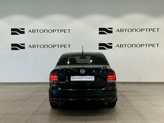 2016 Volkswagen Polo V Рестайлинг, чёрный, 899000 рублей, вид 4