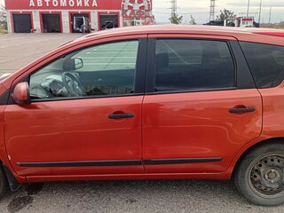2006 Nissan Note I, красный, 550000 рублей, вид 5