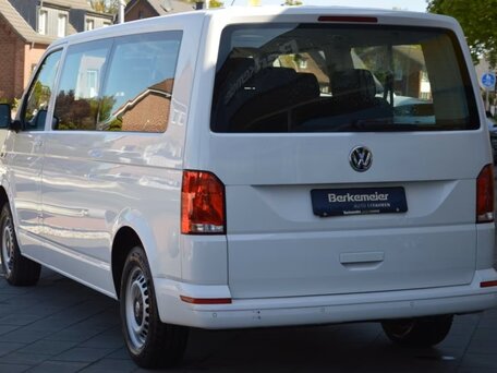 2022 Volkswagen Caravelle Long T6 Рестайлинг, белый, 3575000 рублей, вид 2