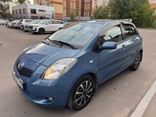2008 Toyota Yaris II, синий, 670000 рублей, вид 1