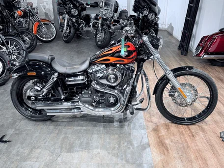2012 Harley-Davidson Dyna Wide Glide, чёрный, 1199000 рублей, вид 3