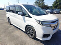 2021 Honda Stepwgn Spada V Рестайлинг, белый, 1576266 рублей - вид 1