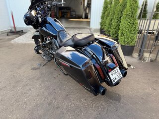2022 Harley-Davidson CVO Street Glide, чёрный, 2490000 рублей, вид 2