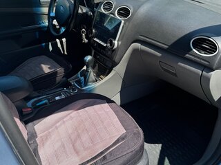 2008 Ford Focus II Рестайлинг, серый, 600000 рублей, вид 5