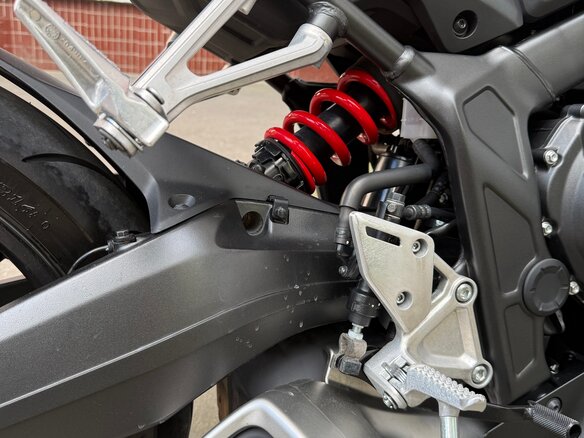2023 Honda CBR 650R, красный, 1100000 рублей - вид 7