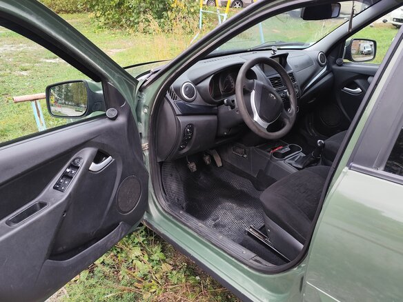 2013 Lada (ВАЗ) Kalina II, зелёный, 300000 рублей - вид 7