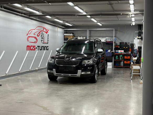 2017 Skoda Yeti I Рестайлинг, чёрный, 1570000 рублей - вид 4