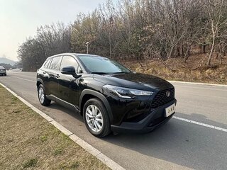 2022 Toyota Corolla Cross I, чёрный, 1950000 рублей, вид 2