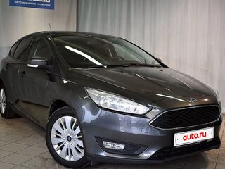 2017 Ford Focus III Рестайлинг, серый, 1100000 рублей, вид 5