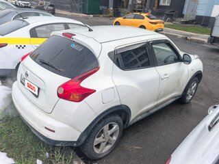 2014 Nissan Juke I, белый, 800000 рублей, вид 3