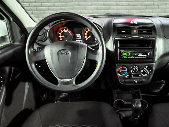 2022 Lada (ВАЗ) Granta I Рестайлинг, белый, 750000 рублей - вид 16