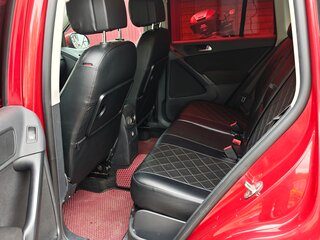 2013 Volkswagen Tiguan I Рестайлинг, красный, 1000000 рублей, вид 3