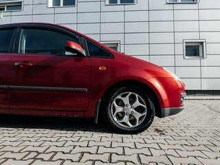 2006 Ford Focus II, красный, 530000 рублей, вид 4