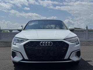 2023 Audi A3 35 TFSI Long IV (8Y), белый, 1990000 рублей, вид 2