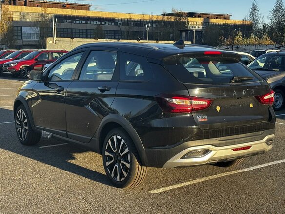 2026 Lada (ВАЗ) Vesta SW Cross I Рестайлинг (NG), чёрный, 2093000 рублей - вид 4