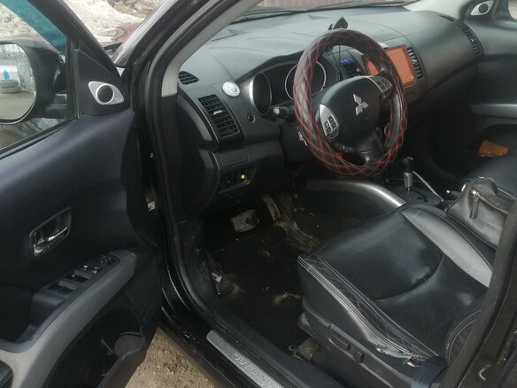 2008 Mitsubishi Outlander II, чёрный, 980000 рублей - вид 6