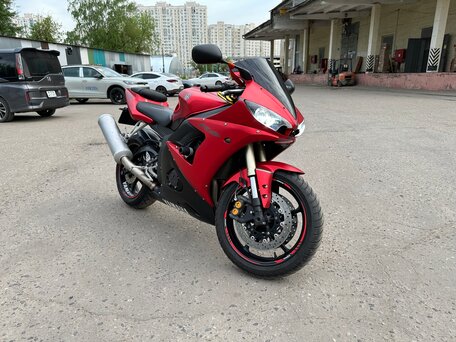 2005 Yamaha YZF-R6, красный, 460000 рублей, вид 2