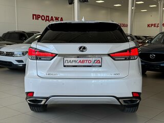2020 Lexus RX 300 IV Рестайлинг, белый, 4795000 рублей, вид 5