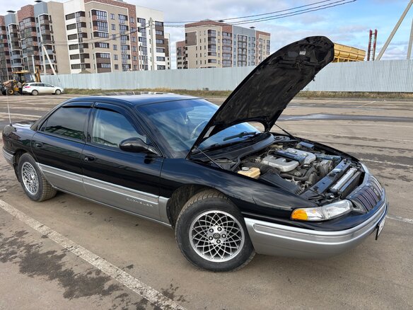 1993 Chrysler Concorde I, чёрный, 950000 рублей - вид 5