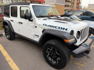 2022 Jeep Wrangler Rubicon IV (JL), белый, 4000000 рублей, вид 1