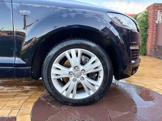 2011 Audi Q7 I (4L) Рестайлинг, чёрный, 1800000 рублей, вид 3