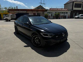 2019 Volkswagen Jetta GLI VII, чёрный, 2590000 рублей, вид 3
