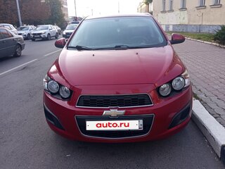 2014 Chevrolet Aveo II, красный, 825000 рублей, вид 2