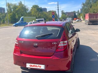 2011 Hyundai i30 I Рестайлинг, красный, 520000 рублей, вид 5