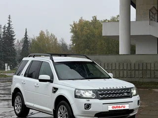 2014 Land Rover Freelander II Рестайлинг 2, белый, 1770000 рублей, вид 2