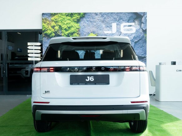 2026 Jaecoo J6, белый, 2330000 рублей - вид 3