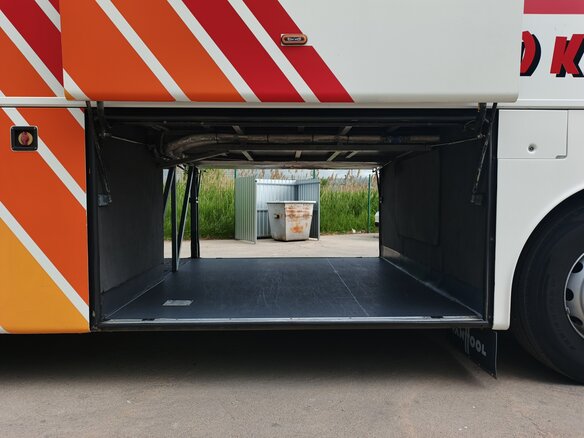 1992 Van Hool T9 - series, белый, 4500000 рублей - вид 5