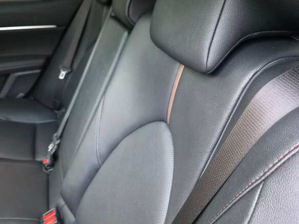 2023 Toyota Camry US Market VIII (XV70) Рестайлинг, чёрный, 3500000 рублей - вид 8