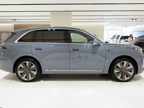 2026 Li Auto (Lixiang) L8 II, синий, 9853000 рублей - вид 5