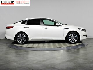 2017 Kia Optima IV, белый, 1997000 рублей, вид 4